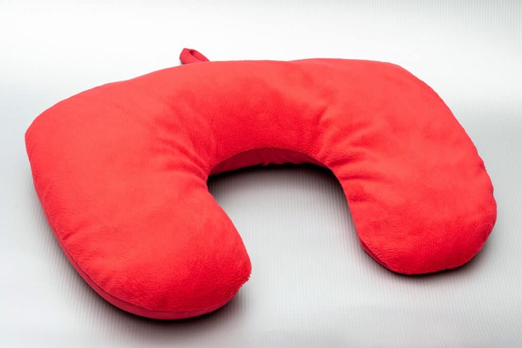 2 in 1 Travel Pillow_U shaped